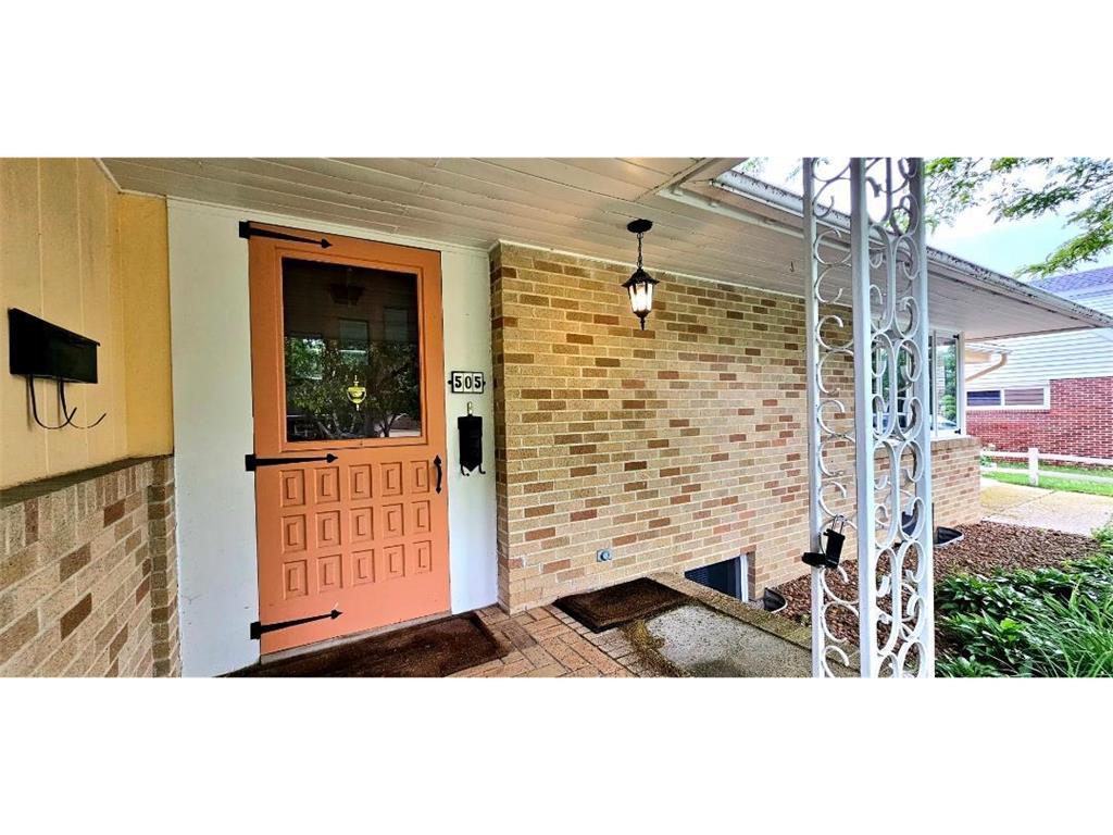 505 E 3rd Street Morris MN 56267 7087327 image3
