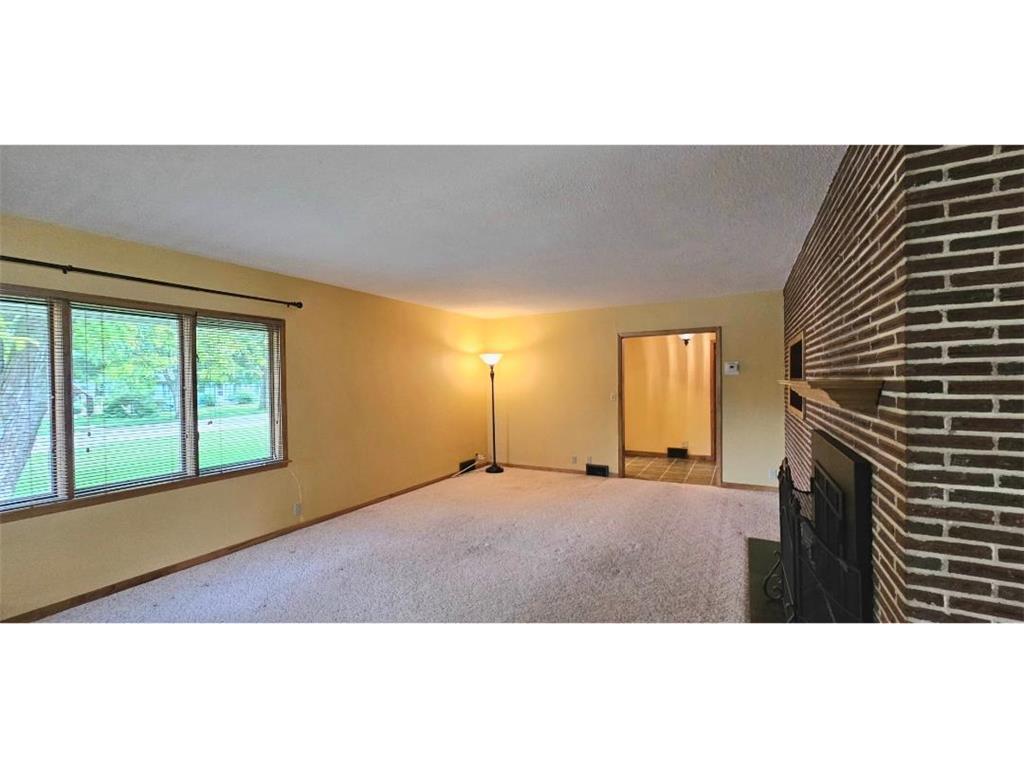505 E 3rd Street Morris MN 56267 7087327 image8