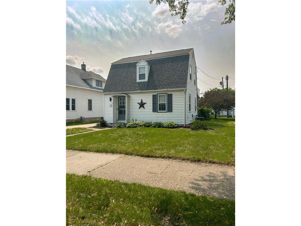 505 E 4th Street Winona MN 55987 6375872 image1