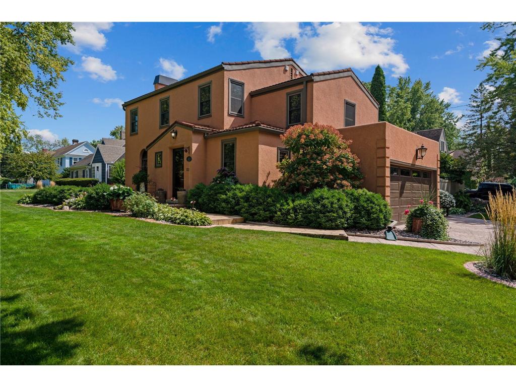 505 E Main Street Owatonna MN 55060 6592977 image1