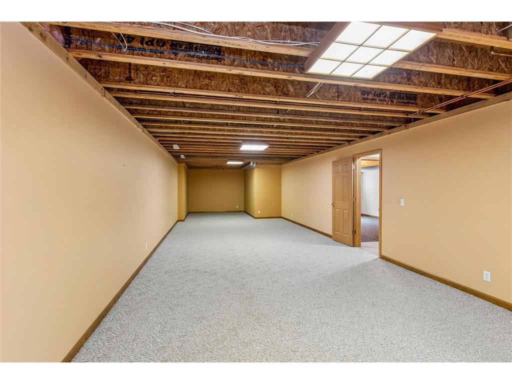 505 Holly Lane N Oakdale MN 55128 7049743 image25