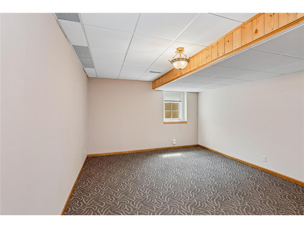 505 Holly Lane N Oakdale MN 55128 7049743 image27