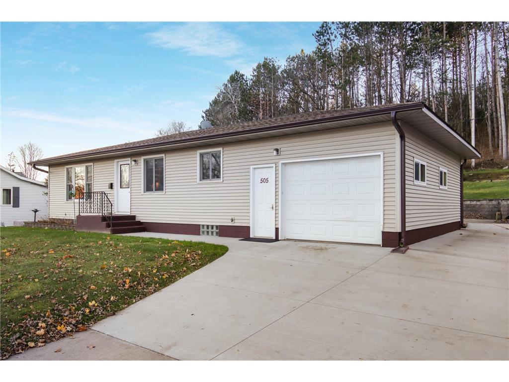 505 Maple Street Glenwood City WI 54013 6630925 image1