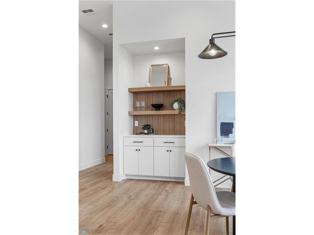 505 OAK Street N #501 Fargo ND 58102 6631475 image10