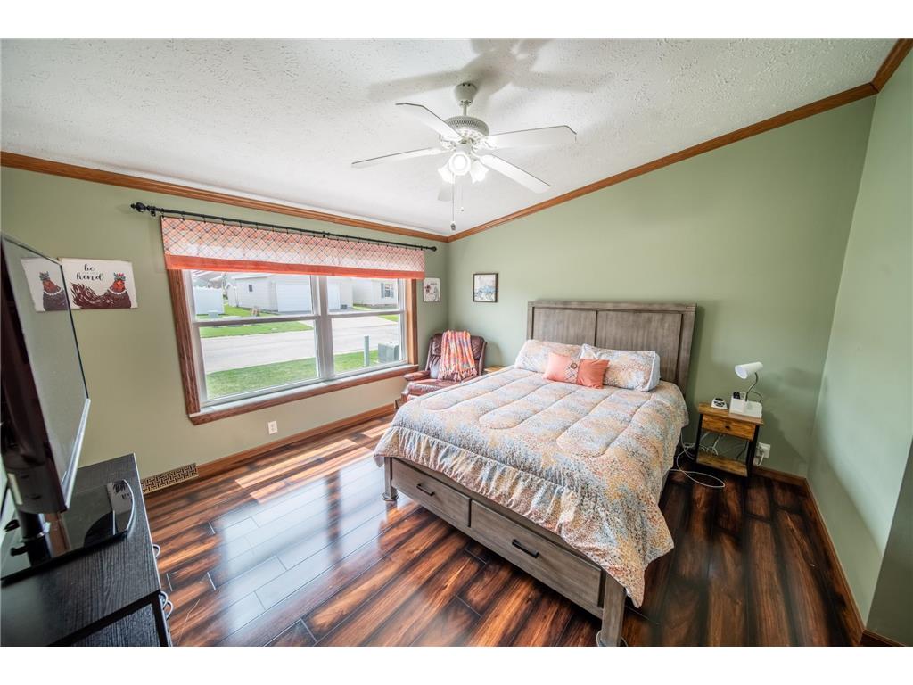 505 Peony St SE Rochester MN 55904 7061613 image19
