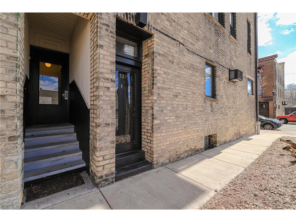 505 Selby Avenue #13 Saint Paul MN 55102 7047390 image50