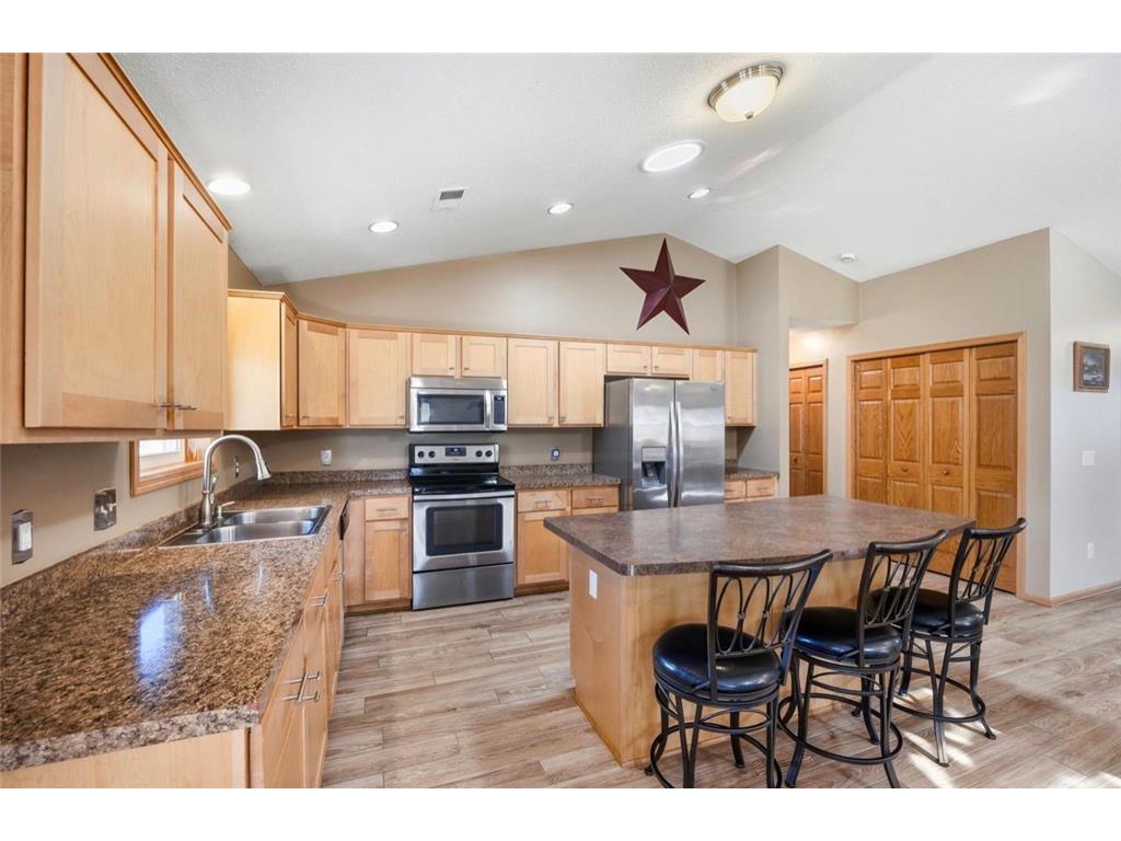 505 Simon Avenue W Dassel MN 55325 7114067 image6