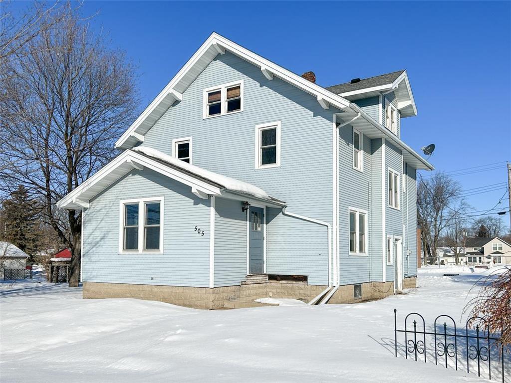 505 W Baker Street Arlington MN 55307 6330075 image1