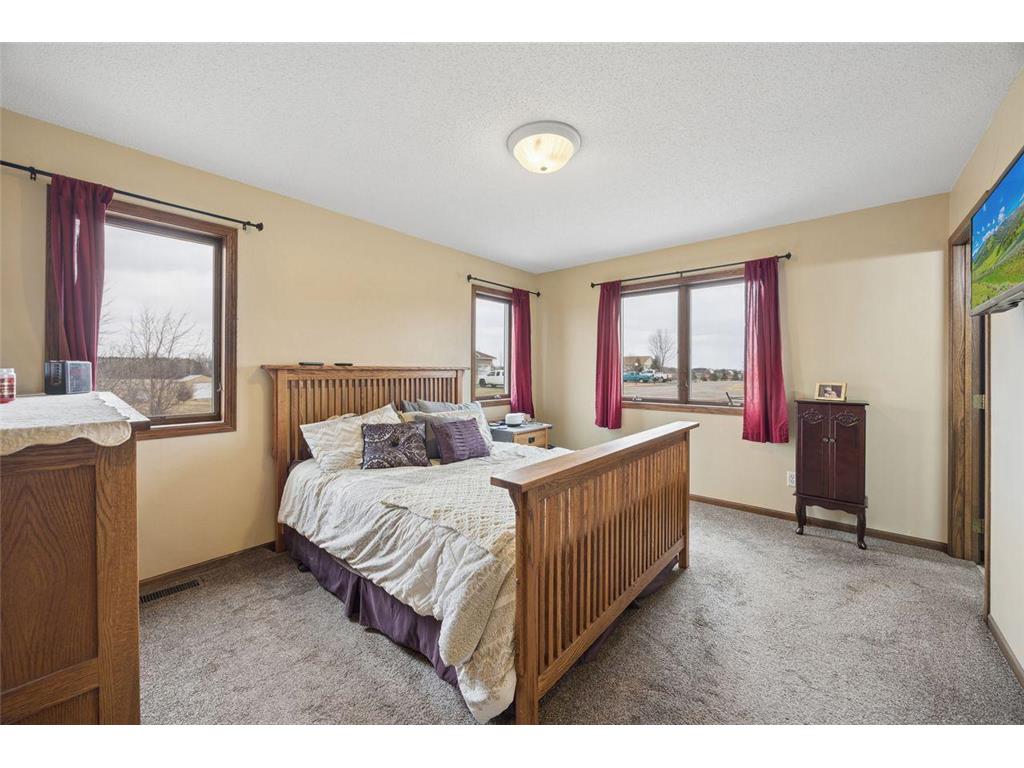 505 Walnut Avenue Upsala MN 56340 7024440 image13