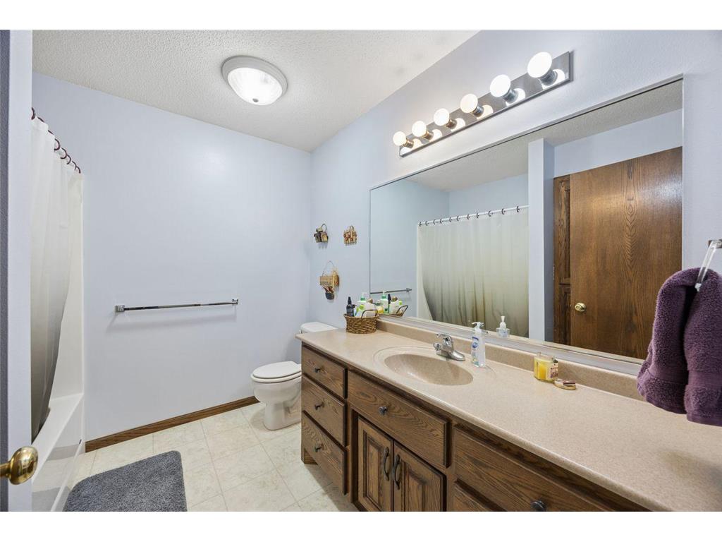 505 Walnut Avenue Upsala MN 56340 7024440 image20