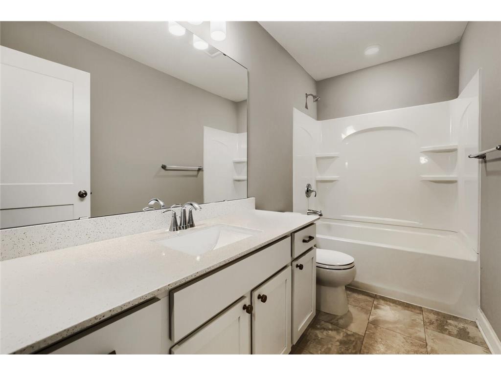 5055 Greenwood Lane Rockford MN 55373 7070000 image17