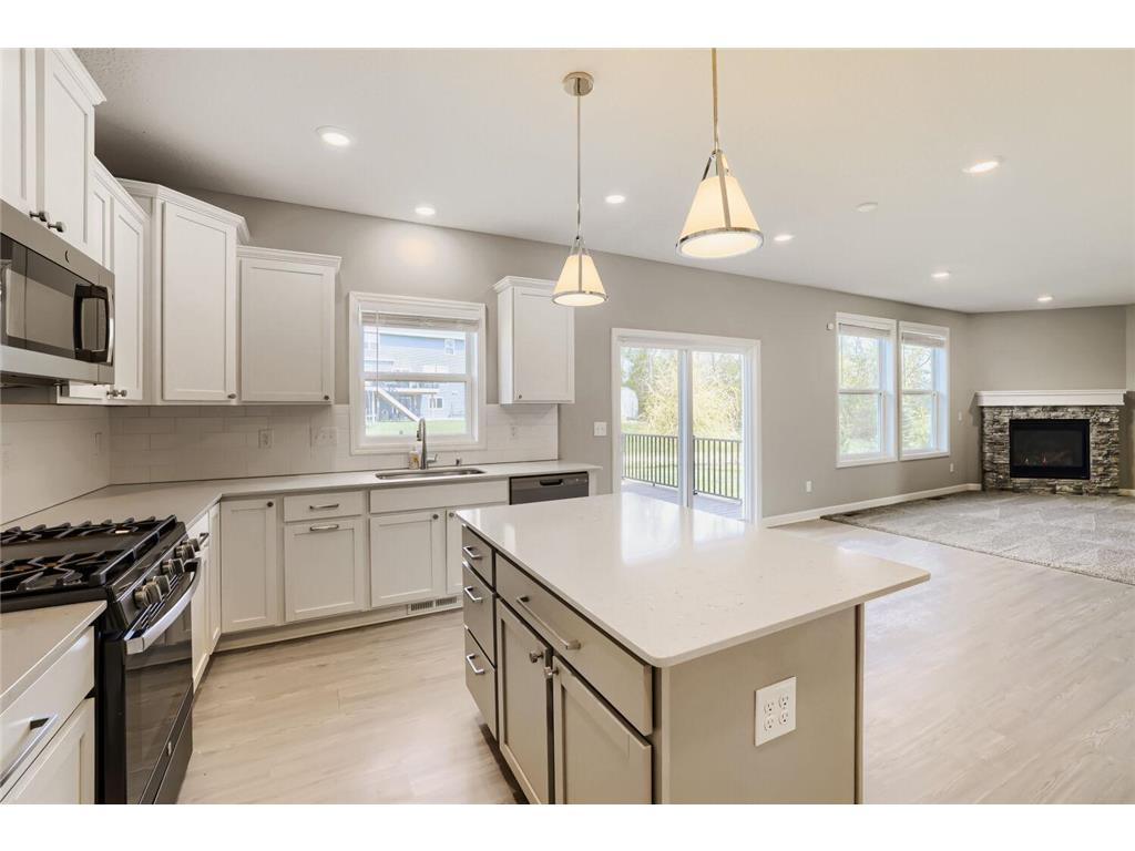 5055 Greenwood Lane Rockford MN 55373 7070000 image9