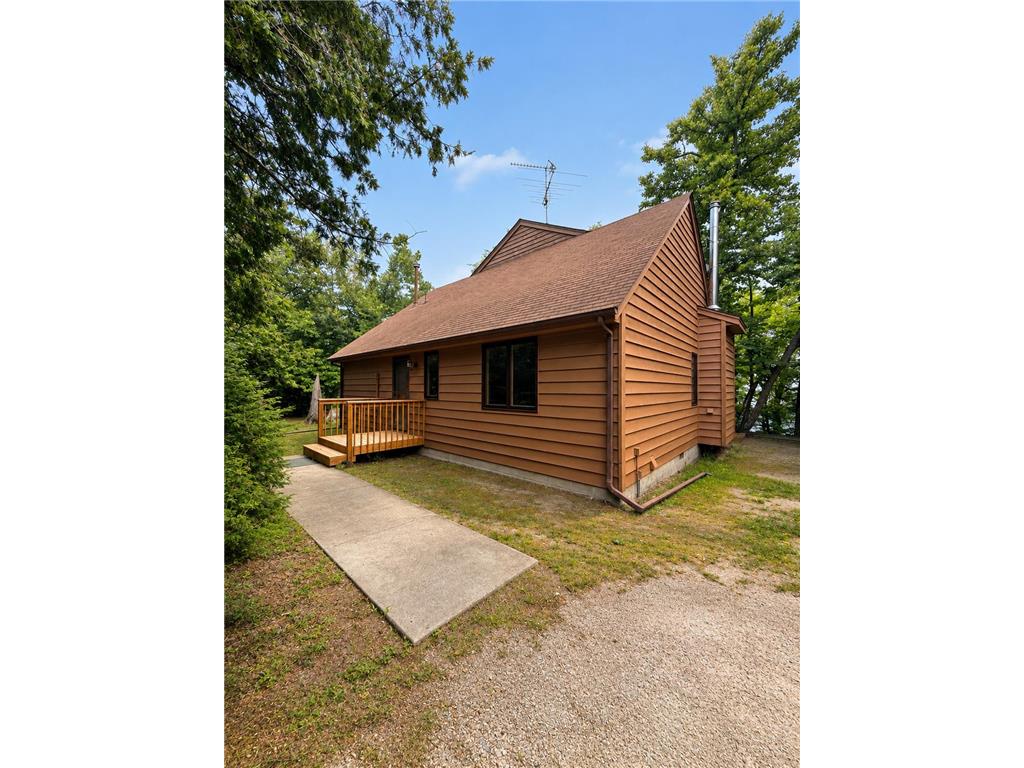 50573 Evergreenpoint Road Marcell Twp MN 56628 - Turtle Lake 7096048 image3