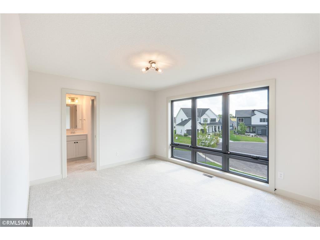 5058 Airlake Draw Woodbury MN 55129 7051837 image35