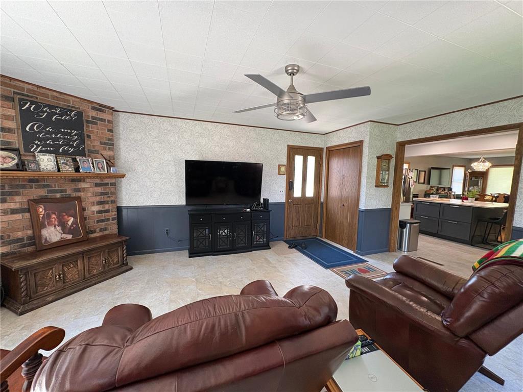 506 18th Street N Benson MN 56215 7079925 image5