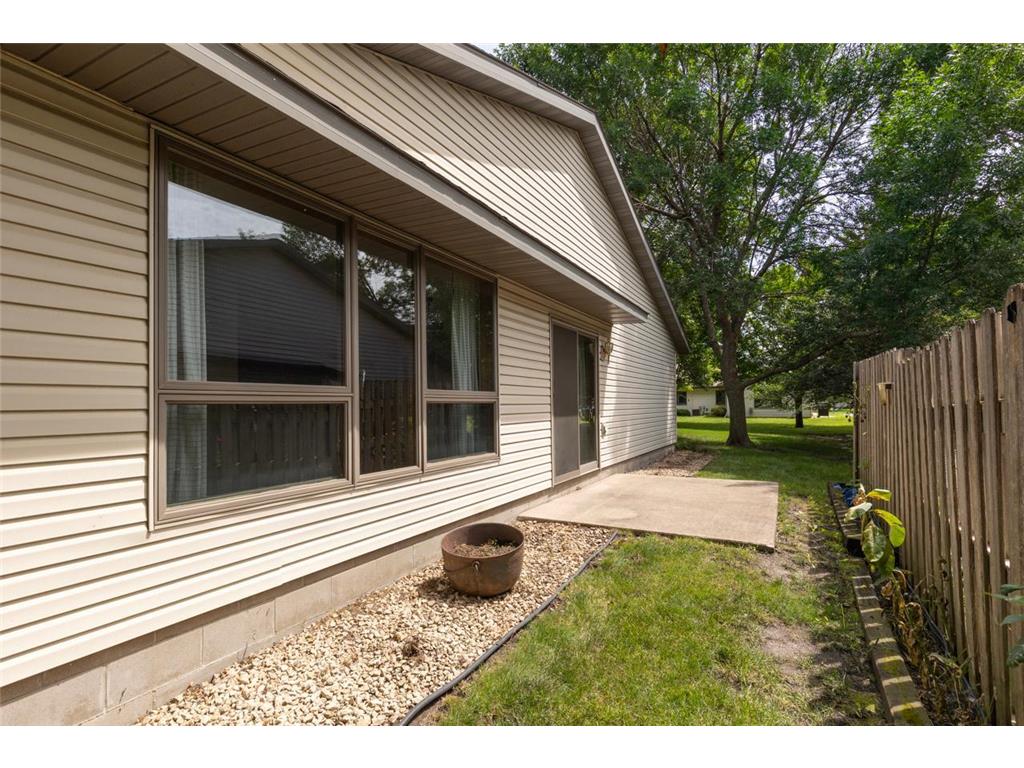 506 1st Street E Gaylord MN 55334 7108657 image23