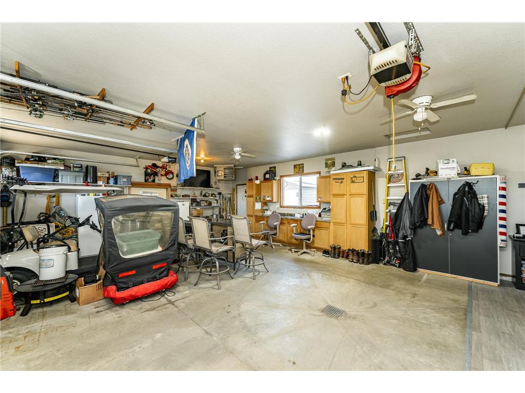506 9th Street NW Dodge Center MN 55927 7059758 image28