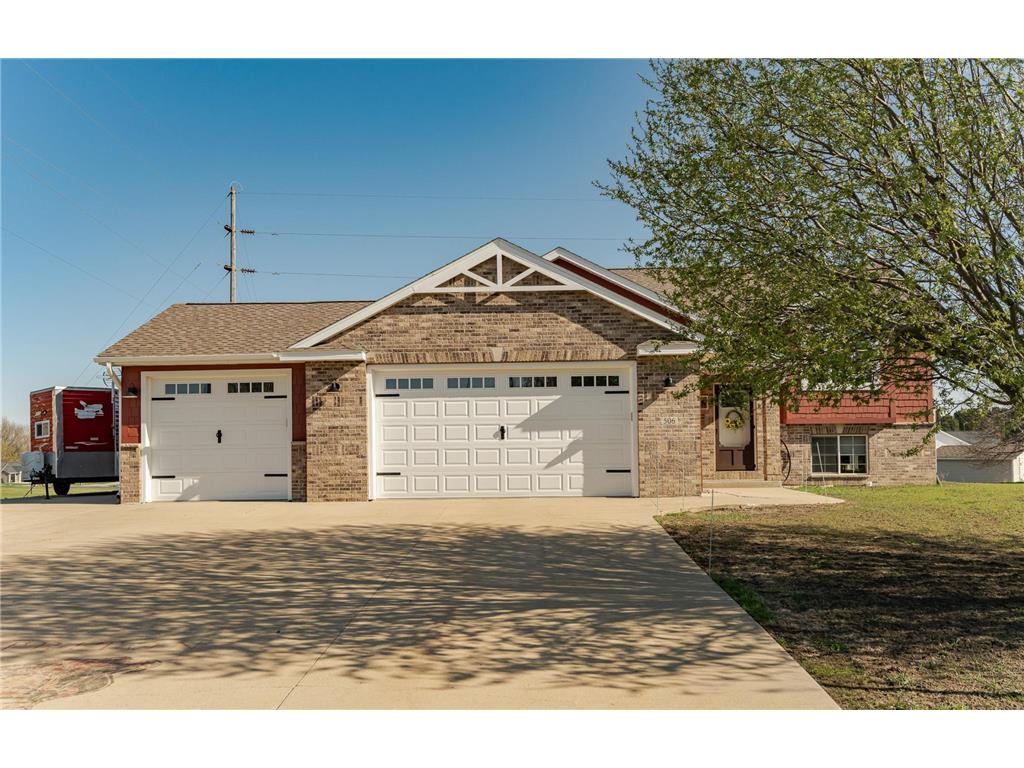 506 9th Street NW Dodge Center MN 55927 7059758 image29