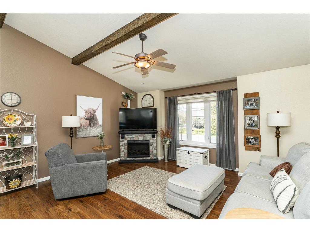506 9th Street NW Dodge Center MN 55927 7059758 image3