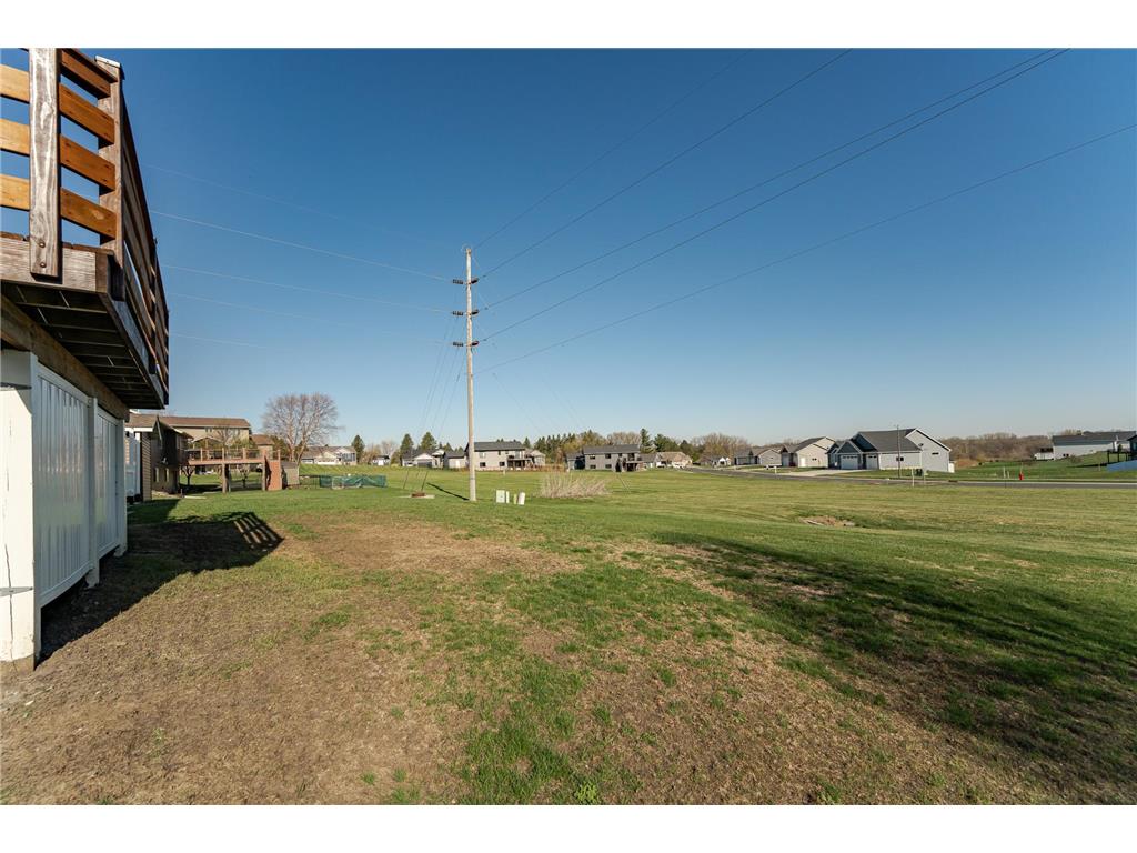 506 9th Street NW Dodge Center MN 55927 7059758 image35