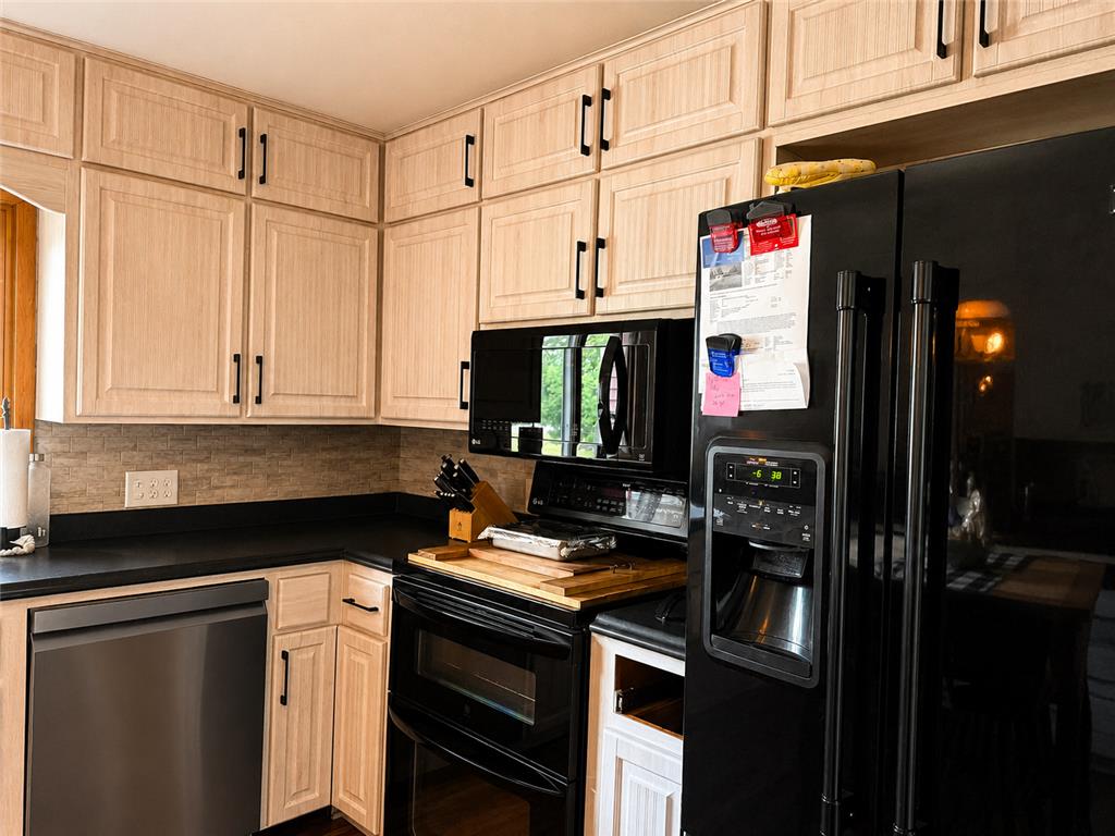 506 Ash Avenue N New Richland MN 56072 7091438 image4