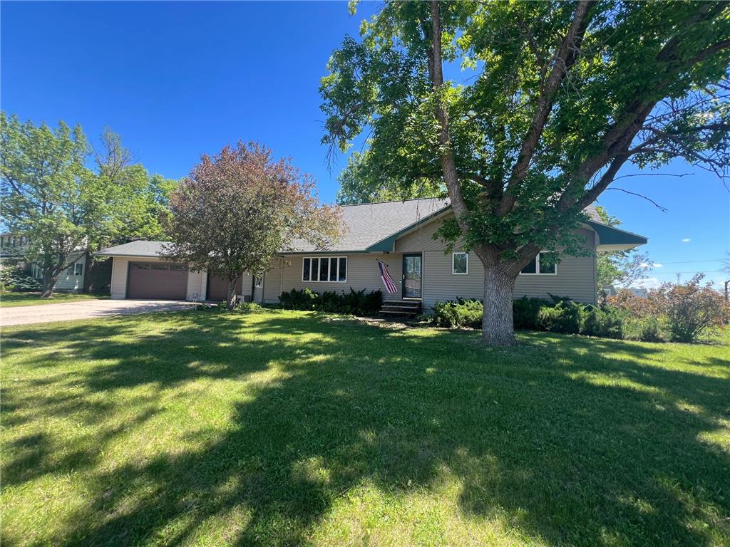 506 Borgerding Avenue Belgrade MN 56312 6547491 image1