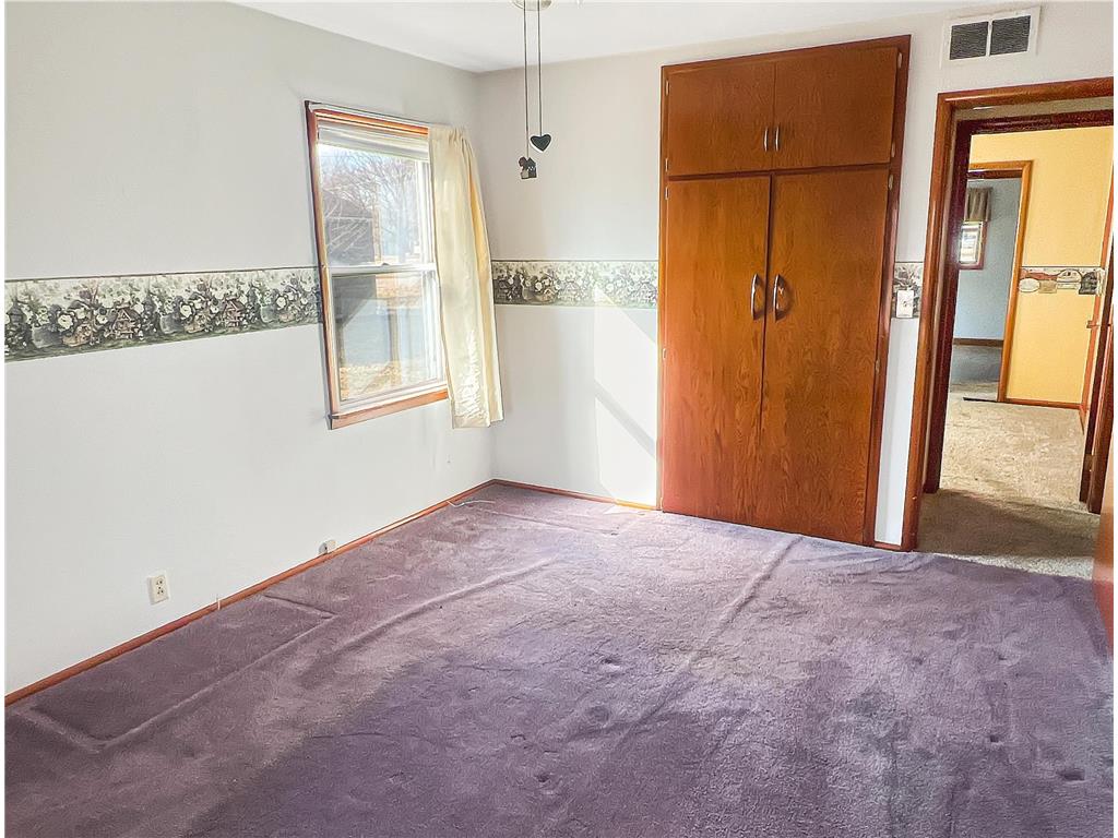 506 E 2nd Street N Truman MN 56088 7039224 image10