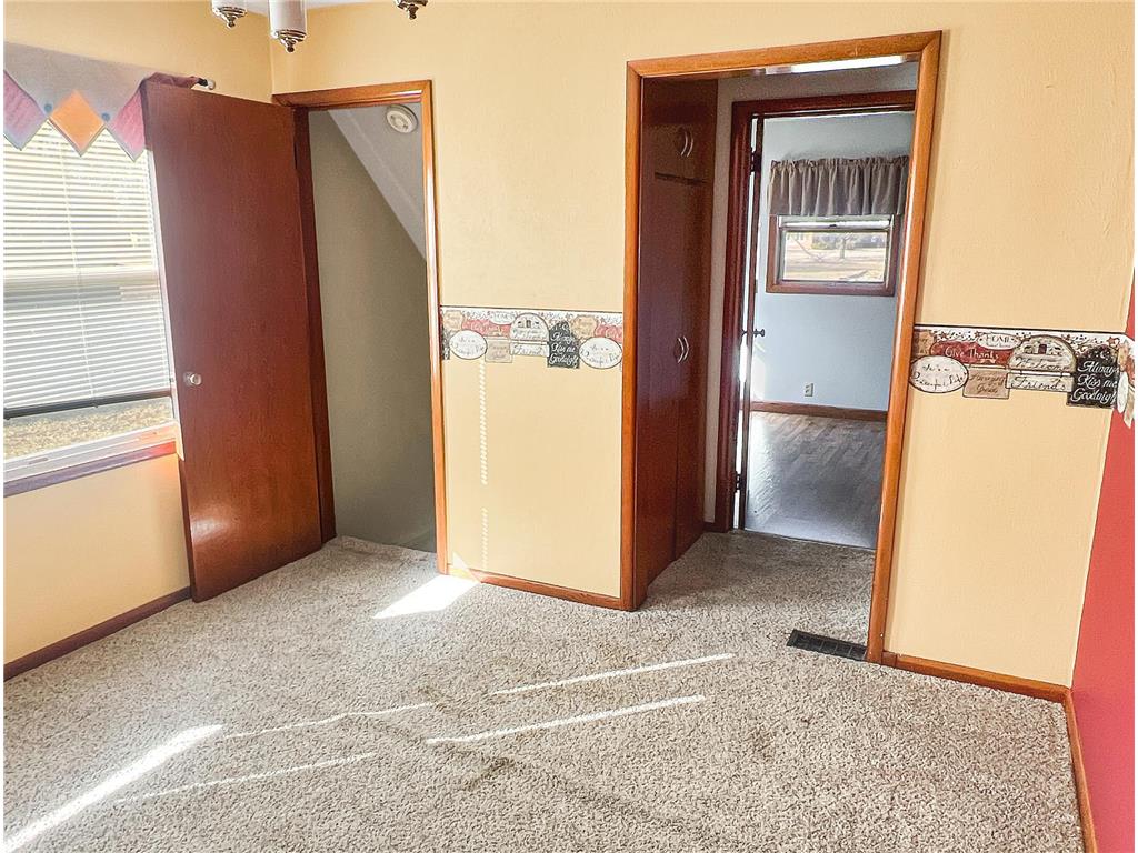 506 E 2nd Street N Truman MN 56088 7039224 image11