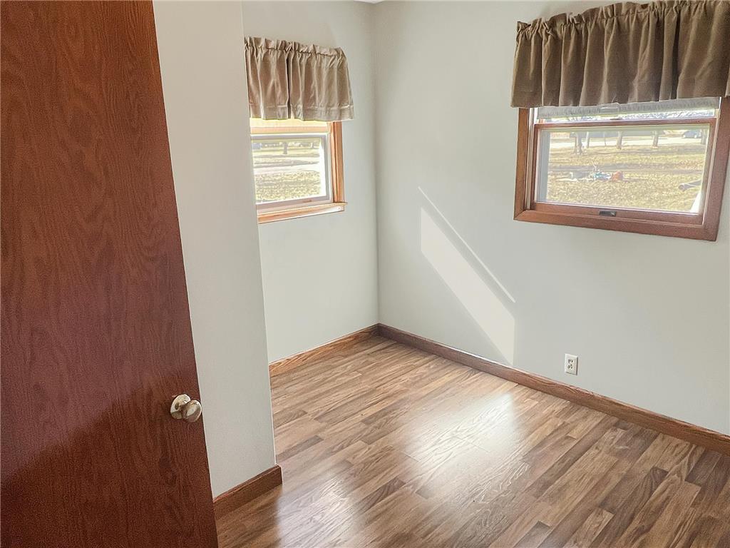 506 E 2nd Street N Truman MN 56088 7039224 image13