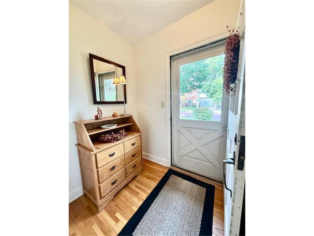 506 E 2nd Street Redwood Falls MN 56283 6788344 image14