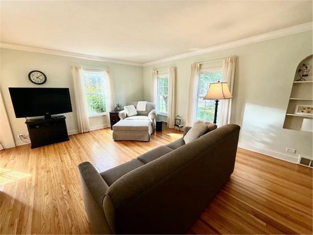 506 E 2nd Street Redwood Falls MN 56283 6788344 image16