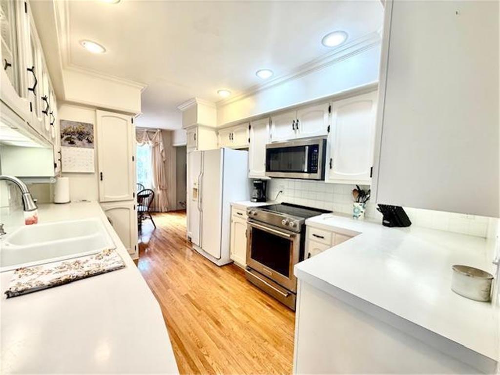 506 E 2nd Street Redwood Falls MN 56283 6788344 image24