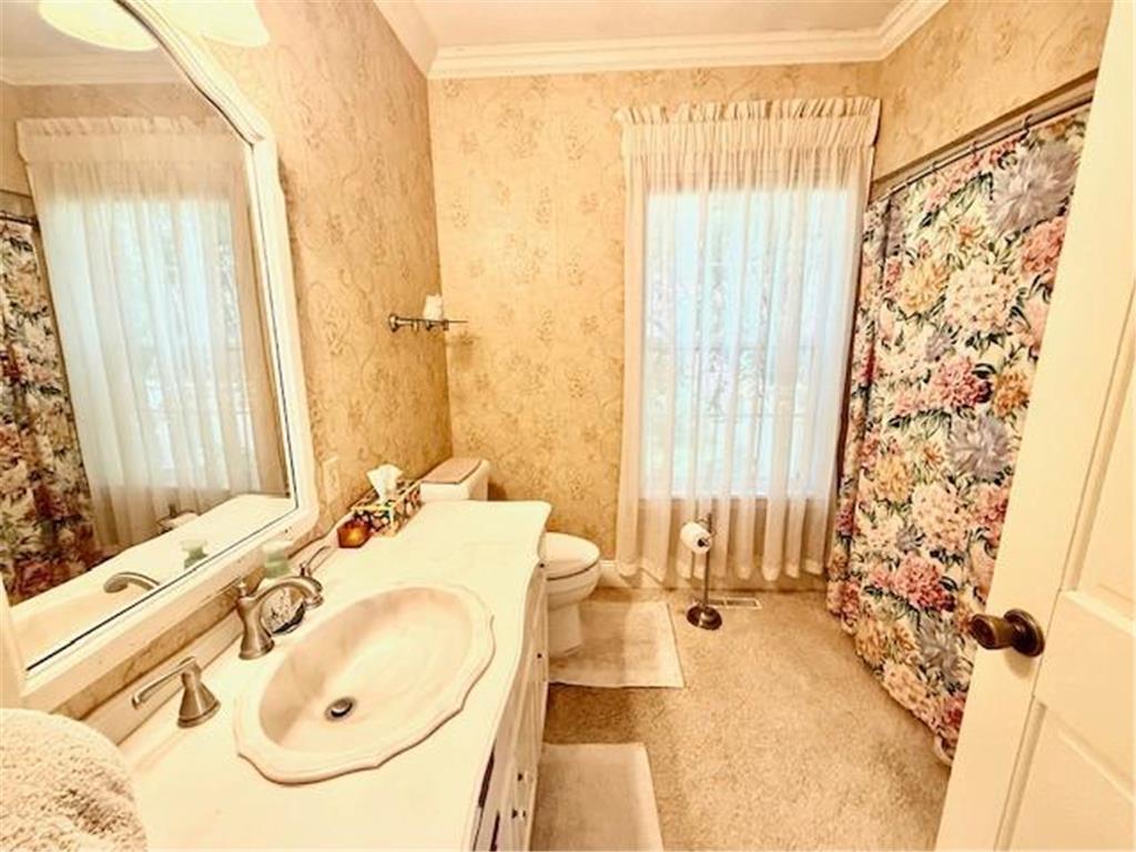 506 E 2nd Street Redwood Falls MN 56283 6788344 image38