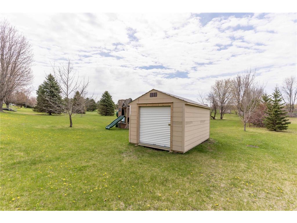 506 E Summit Street Battle Lake MN 56515 7070910 image7