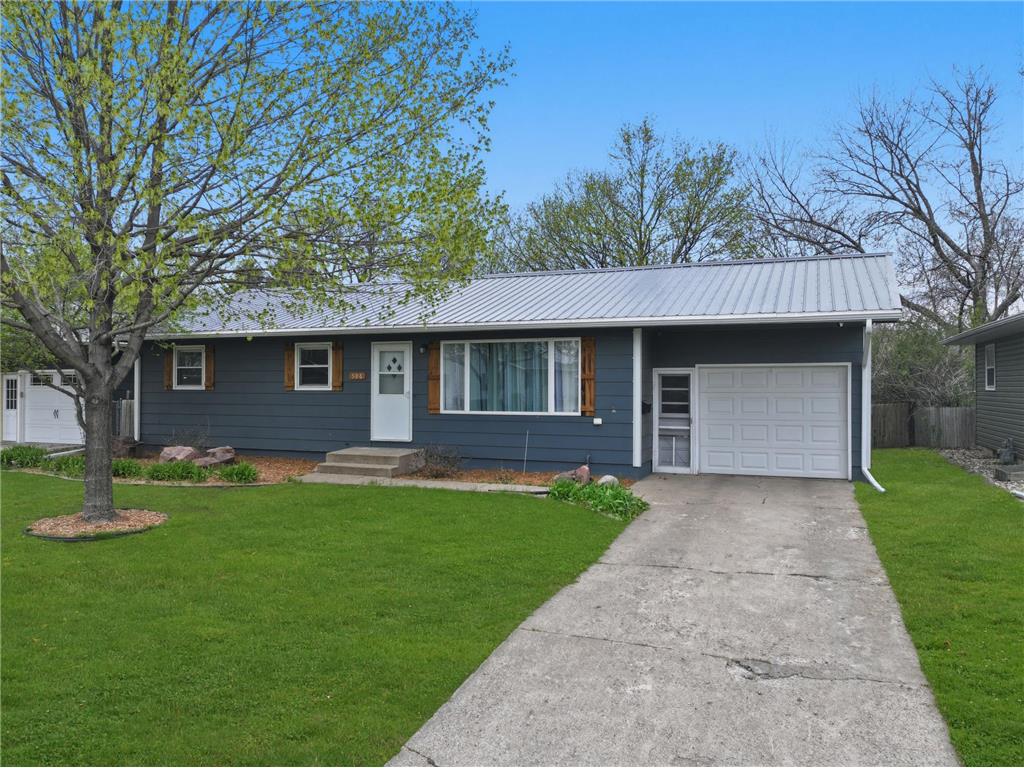 506 Elaine Avenue Marshall MN 56258 7059940 image1