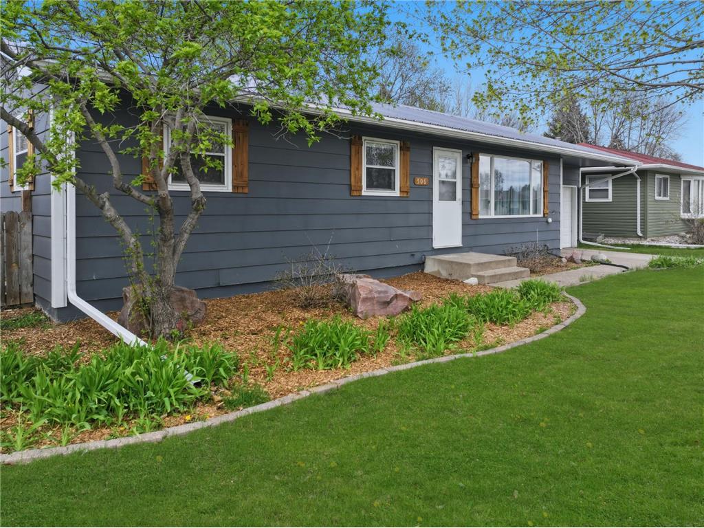 506 Elaine Avenue Marshall MN 56258 7059940 image3