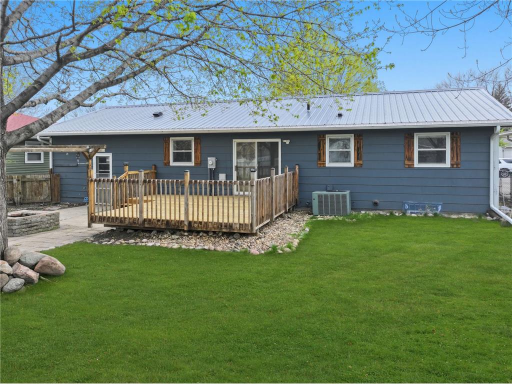 506 Elaine Avenue Marshall MN 56258 7059940 image31