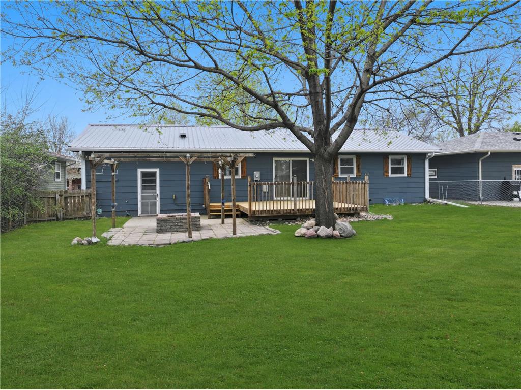 506 Elaine Avenue Marshall MN 56258 7059940 image5