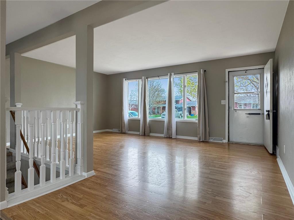 506 Elaine Avenue Marshall MN 56258 7059940 image6