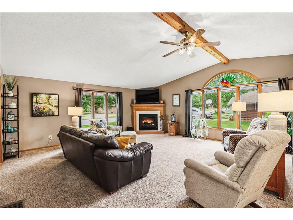 506 Elm Avenue SE Montgomery MN 56069 7106190 image16