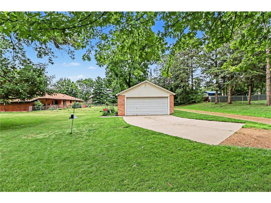 506 Elm Avenue SE Montgomery MN 56069 7106190 image20
