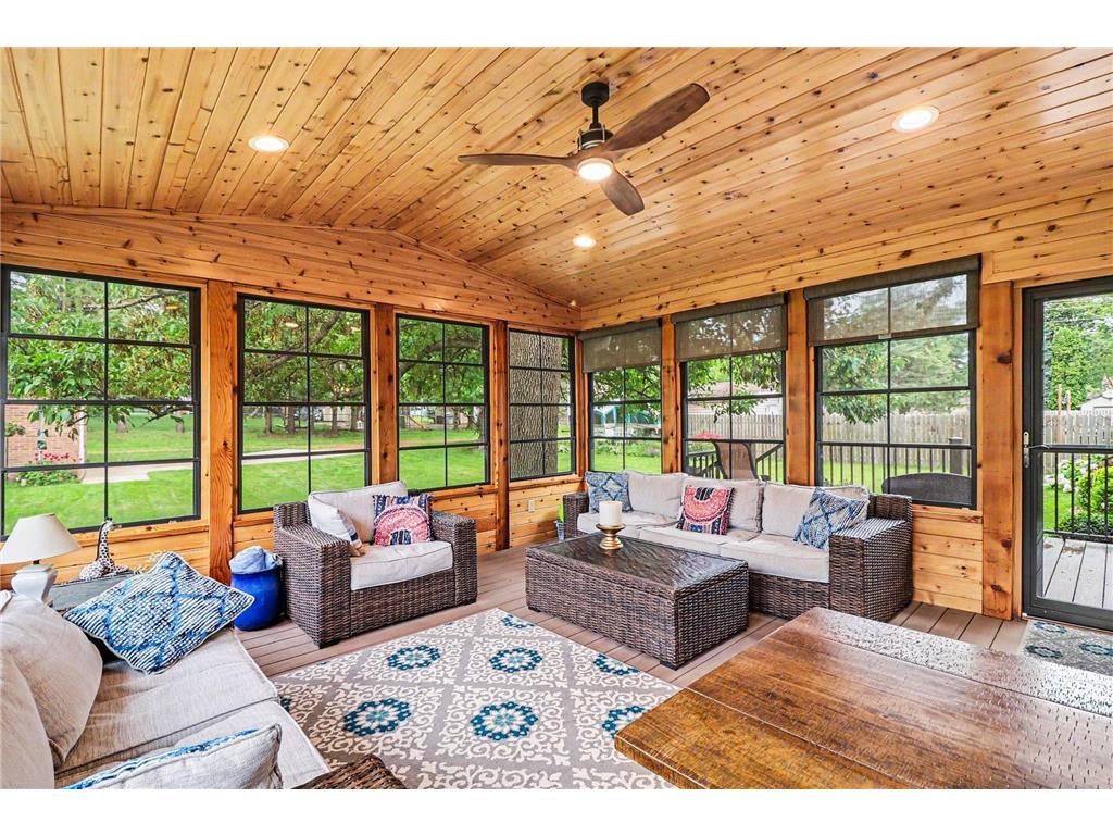 506 Elm Avenue SE Montgomery MN 56069 7106190 image3