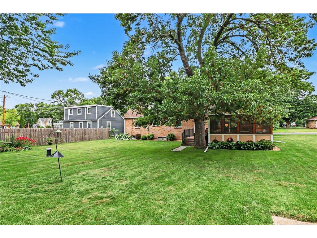 506 Elm Avenue SE Montgomery MN 56069 7106190 image31