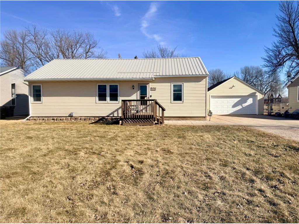 506 Frontier Road Brewster MN 56119 7022501 image1