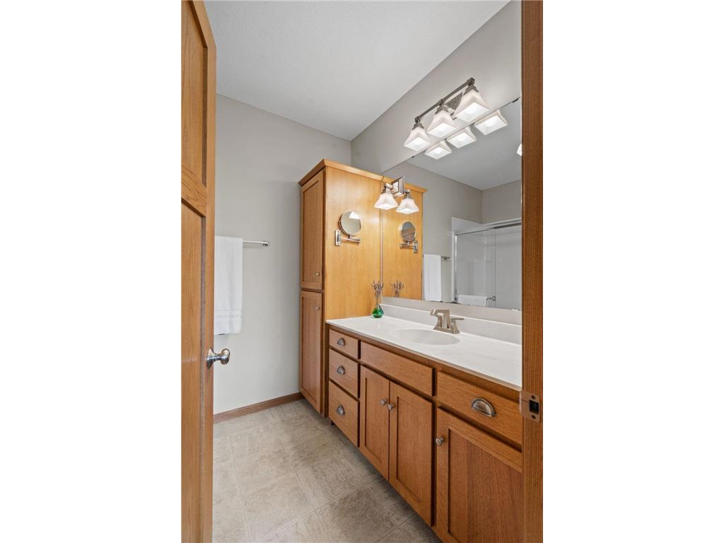 506 Graceview Loop Saint Joseph MN 56374 7059155 image15