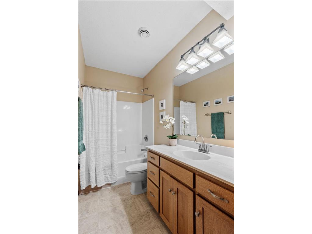 506 Graceview Loop Saint Joseph MN 56374 7059155 image28