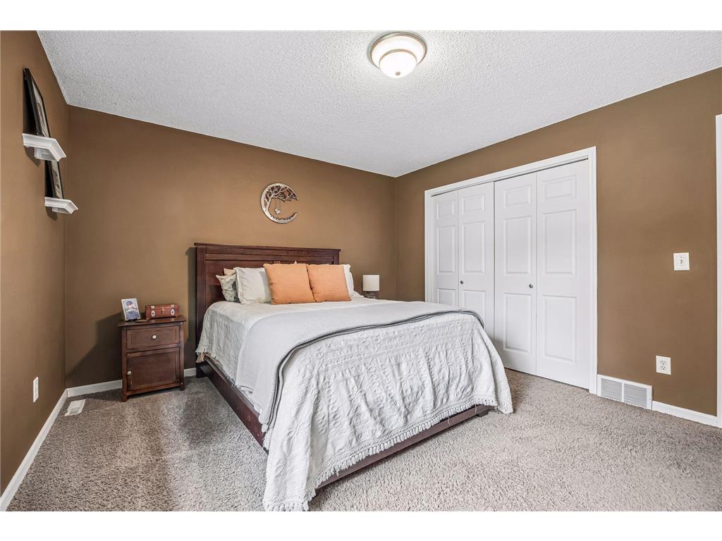 506 Laredo Lane Chanhassen MN 55317 7103705 image25