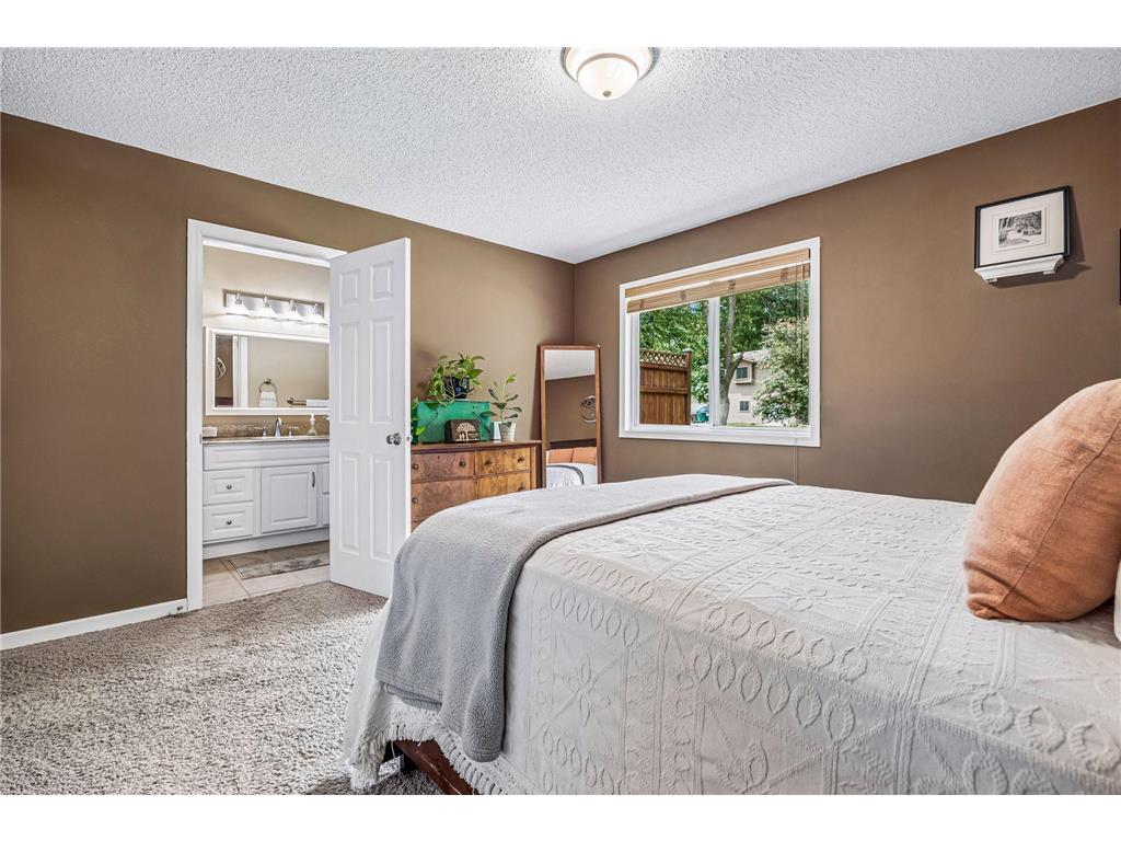 506 Laredo Lane Chanhassen MN 55317 7103705 image26