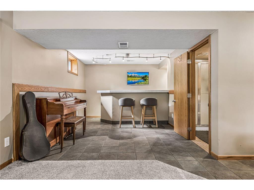 506 Laredo Lane Chanhassen MN 55317 7103705 image36