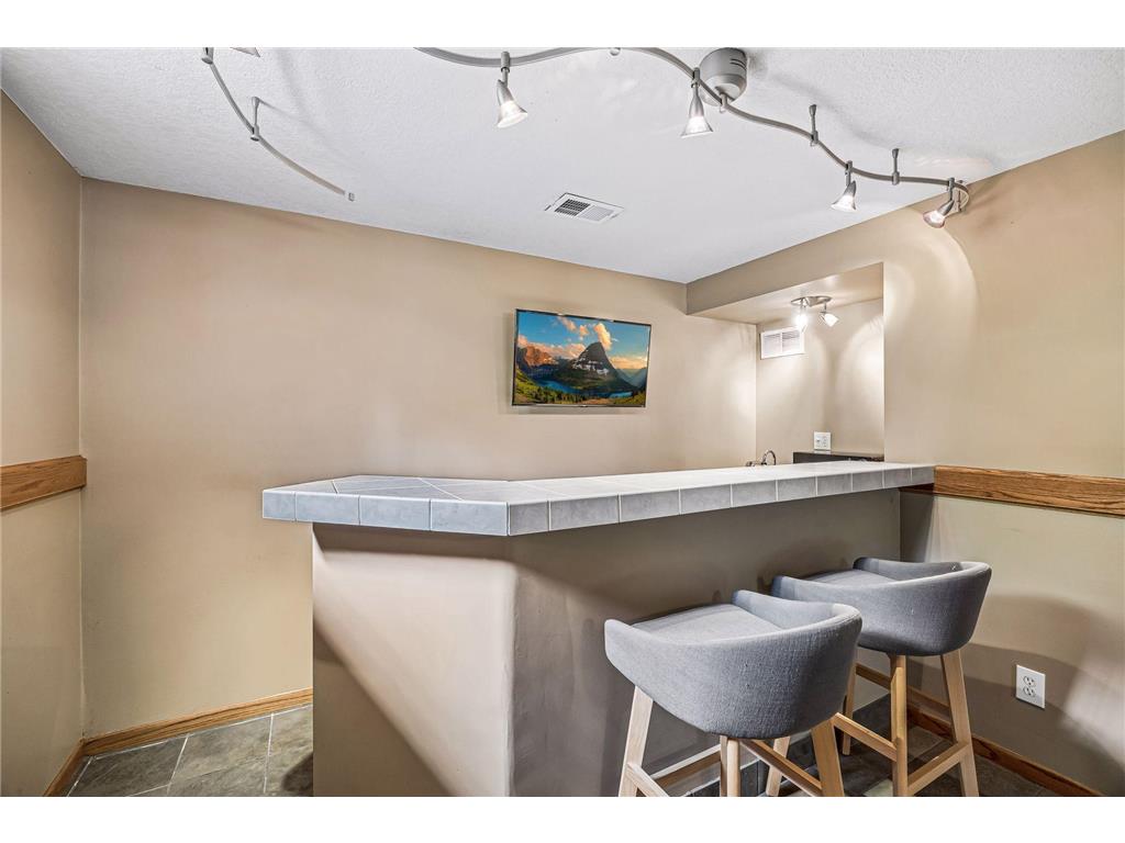 506 Laredo Lane Chanhassen MN 55317 7103705 image37